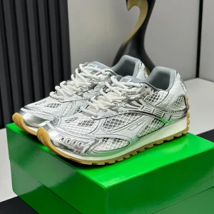 Men’s Cloudbust Thunder Inspired Chunky Sneakers Black Techwear Lug Sole Trainers Men Women Fashion Designer Walking Shoes
