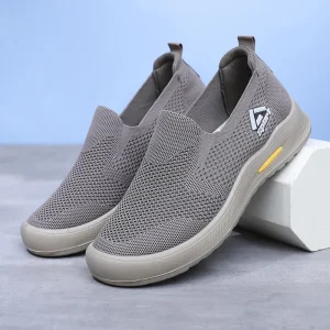 Men’s Comfortable Breathable Thick-Sole Lightweight Non-Slip Slip-On Dad Shoes Outdoor Spring Autumn New Style