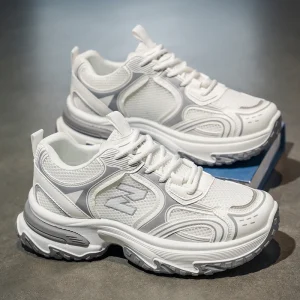 Men’s Dad Shoes Breathable Mesh Lace-up Anti-slip Thick-soled Height-increasing Casual Sneakers