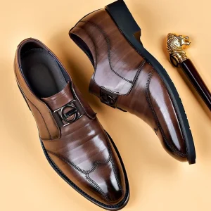 Mens Dress Shoes Retro British Style Business Casual Wedding Shoes PU Leather Upper Slip-On Closure Mesh Insole