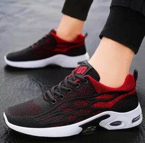 Men’s Fashion Running Shoes Slip on Casual Sneakers Men Sport Breathable Mesh Sneakers Baseball Shoes