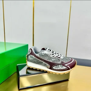 Men’s Fashion Style Sports Shoes Casual Running Mesh Splicing Thick Sole Shock Absorption Shoes