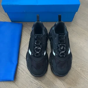 Men’s Grey Chunky Platform Comfort Light Weight Sneakers Casual Dad Shoes for Streetwear