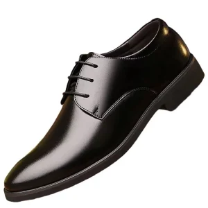 Men’s Oversized Shoes British Pointed Business Shoes Soft Sole Flat Bottom Sliding Slowly