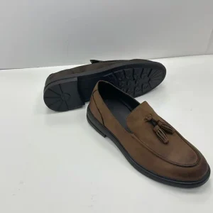 Men’s Retro Yangbuck Fringed Casual Shoes Comfortable and Durable Factory Direct Shipment Loafers