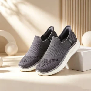 Men’s Running Shoes Fly Knit Upper PVC Outsole EVA Midsole Soft Comfort Fashion Trend Striped Pattern