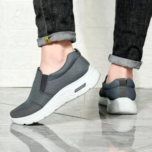 Men’s Shoes Casual Fashionable Breathable Versatile Comfortable Flash wear Shoes Lightweight Sneakers