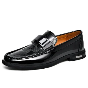 Men’s Shoes Spring Leather Shoes Slip-On Men’s Loafers Metal Buckle Business Casual Shoes Large Size Driving