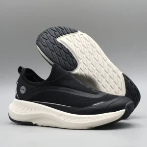 Men’s Slip-on Walking Shoes Breathable Mesh Soft Sole Lightweight Cushioning Casual Sneakers
