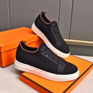 Men’s Soft Leather Skateboard Shoes Breathable New Matte Material with White Sole Casual Daily Footwear Black Color