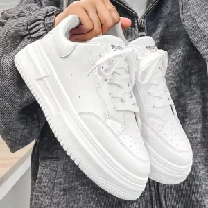 Men’s Sporty Sneakers Slip Resistant Mesh Lining All Season Outdoor Walking Shoes