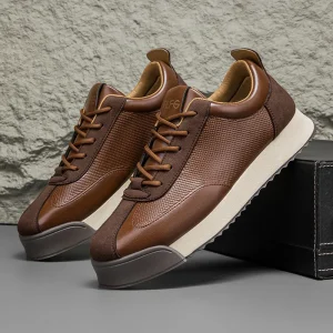 Men’s Spring Breathable Waterproof Sports Casual Sneakers Versatile Cross Border Thick Soled Genuine Leather Upper Black