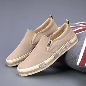 Men’s Style Casual Canvas Slip-On Shoes with One-Piece Flat Upper and Rubber Insole Trendy Canvas Shoes