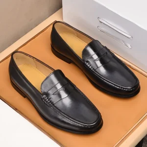 Men’s Summer Breathable Casual Loafers Soft-Soled Slip-On Leather Shoes Without Laces Business Style