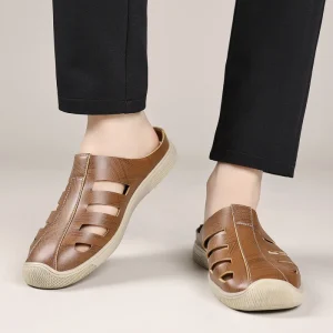 Men’s Summer Closed Toe Cutout Sandals Hollow Out Design Lightweight Casual Footwear for Beach & Daily Wear Men’s Slippers