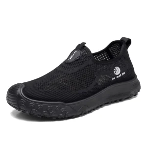 Men’s Summer New Lightweight Single Shoes Fashionable Versatile Outdoor Casual Shoes Non slip Wear resistant Slip on Lazy Shoes