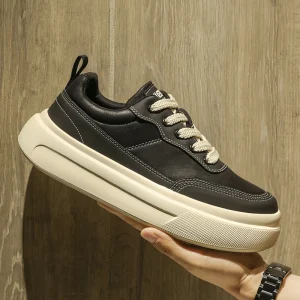 Men’s Thick Soled Retro Casual Board Shoes Versatile Height Increasing Bread Shoes Street Style Shoes
