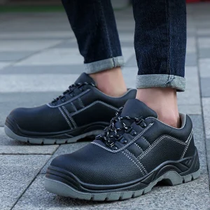 Men’s Winter Black Buffalo Waterproof Leather Safety Shoes with Steel Toe and Anti Impact Outsole