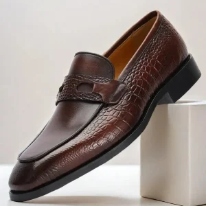 New Men’s Formal Leather Shoes First Layer of Cowhide Business Slip on Penny Shoes Handmade Bean Loafers High end Shoes