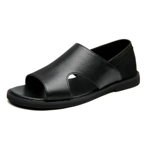 New Outdoor Men’s Casual Sandals Comfortable Summer Driving Beach Flat Shoes Fashionable Breathable Ventilation Sandals