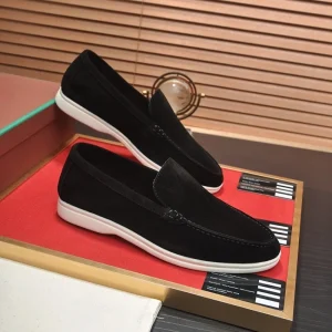 New Style Casual Loafers for Men and Women Lightweight and Suitable for Daily Use. One piece Style. Lazy Shoes for Men