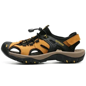 Outdoor Leather Men Sports Sandalia Sandals Classic Design Men Anti slip Sandals Outdoor Beach Shoes