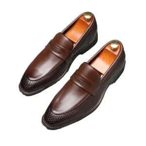 Oversized 37-48 Men’s Closed Pointed British Solid Color Business Office Soft Soled Lightweight Shoes