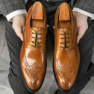 Pointed Toe Brogue Carved Men’s New British Style High End Leather Formal Business Wedding Groom Derby Dress Shoes Luxury
