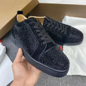 Retro Genuine Leather Red Rubber Sole Walking Shoes Rhinestones Studs Skate Shoes Breathable Designer Sneakers for Men Shoes