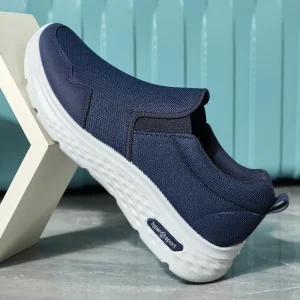 Soft Lightweight Men’s Shoes Sneakers Loafers Dropshipping Summer Men’s Breathable Slip on Casual Walking Shoes