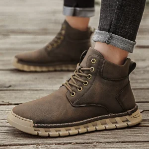 Soft Men’s Winter Leather Boots with Warm Wool Lining