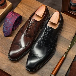 [Source Factory] Men’s Business Formal British Shoes for Men Oxford Brogue Leather Shoes Large Size 48 Leather Shoes
