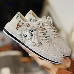 Spring Breathable Men’s Casual Lightweight Canvas Shoes