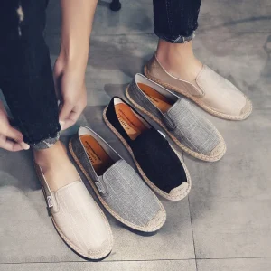 Spring Men’s Casual Shoes with Soft Soles and Soft Canvas Uppers
