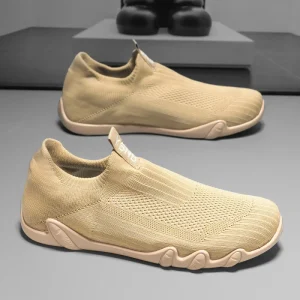 Spring Men’s Casual Sports Flying Mesh Socks Slip-On Shoes Large Size Eva Insole Material Running Style