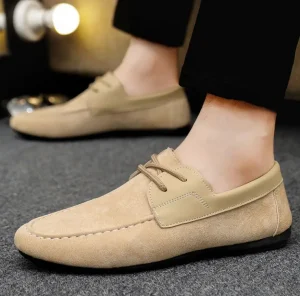 Spring and Autumn Casual Shoes Men’s Large Casual Leather Shoes