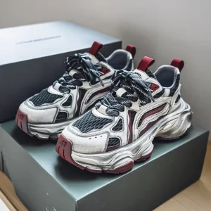 Spring and Autumn New Versatile Men’s Dad Shoes Thick Sole Fashion Shoes Casual Sneakers Outdoor Mesh Running Shoes Men