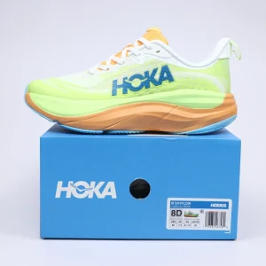 Spring and Summer Men’s Fashionable and Trendy Lightweight Breathable Mesh Shock-absorbing Sports Running Shoes Sneakers