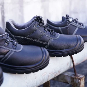 Stylish Work Shoes Steel ToeCap Anti-Static Dielectric Safety Shoes for Men
