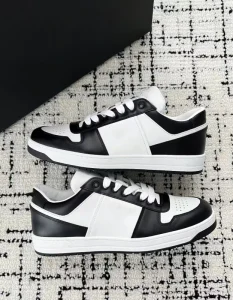 Summer Men’s Breathable White Shoes Trendy Versatile Thick Soled Sports and Leisure Board Trendy Shoes
