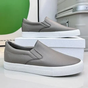 Summer New Casual Men’s Slip-on Men’s Shoes Work Shoes Student Skateboard Shoes