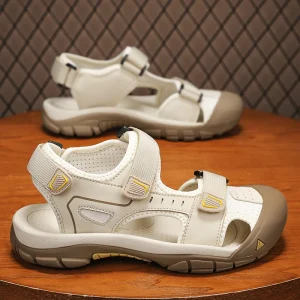 Summer New Men’s Sandals Men’s Casual Youth Driving Waterproof Beach Shoes Dual use Men’s Sandals slippers