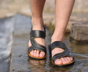 Summer New Style Men’s Anti Slippery Cross Strap Beach Sandals Outdoor Slippers Soft Rubber Sole PU+Rubber High Quality