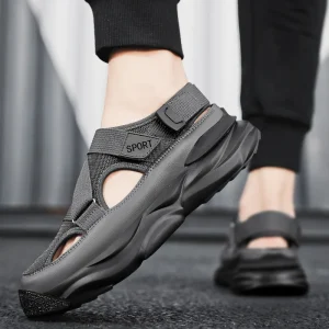 Summer Walking Style Shoes for Men’s Outdoor Wearing Thick Soled Solid Color Spring Leisure Sandals