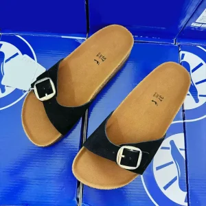 Summer Winter Women’s Slippers Wear Leather Slippers Warm Comfortable Boken Soft Solid Fashion Shoes Sandals