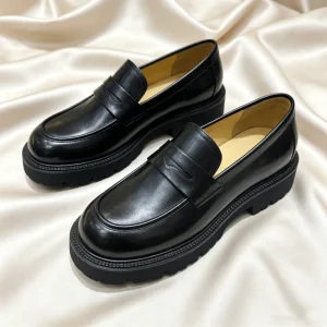 Thick Sole Men’s Black Smooth Leather Fashion Penny Loafers Business Casual Formal Shoes High End Business Casual Footwear