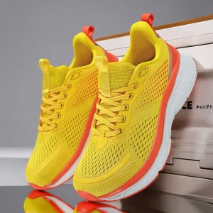 Unisex Carbon Plate Marathon Shoes Lightweight Mesh Anti-Slip Designer Large Size Running Sneakers Bulk Low MOQ