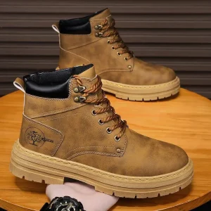 Winter New High Top Boots for Men Trendy Versatile Thick Soled Casual Leather Shoes Workwear Sneakers