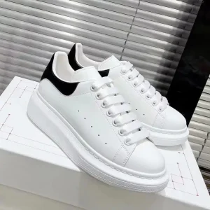 Women’s & Men’s Unisex Walking Shoes High Quality Genuine Leather Upper Mesh Lining Solid Pattern White Fashion Sneakers